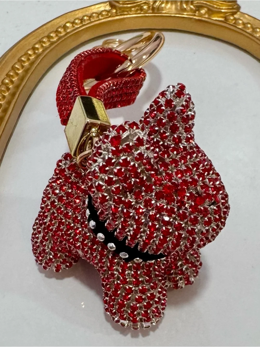 unbranded eye catching